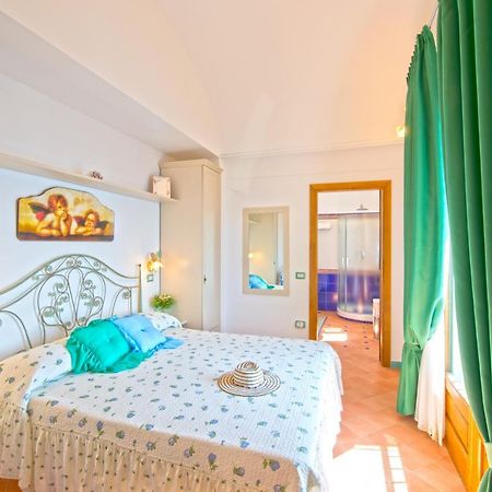 Villa Rosinella Amalfi Exteriör bild