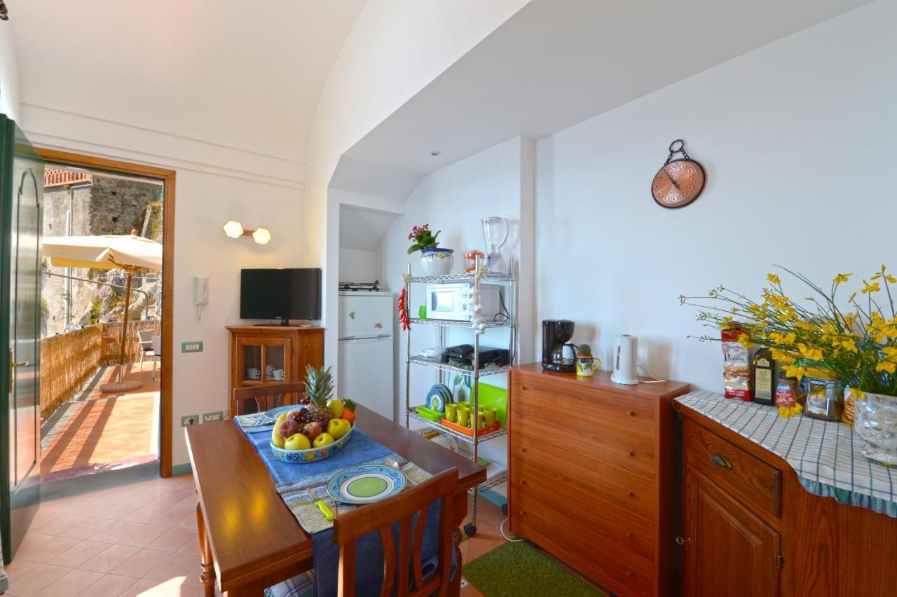 Villa Rosinella Amalfi Exteriör bild